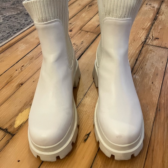 Steve Madden Hayle chelsea boots - Picture 3 of 7